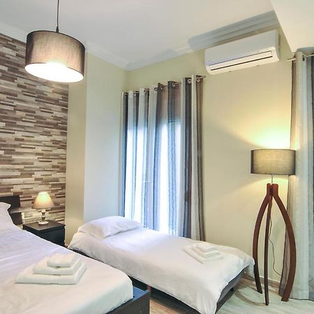 Studio 20 Патра Екстериор снимка