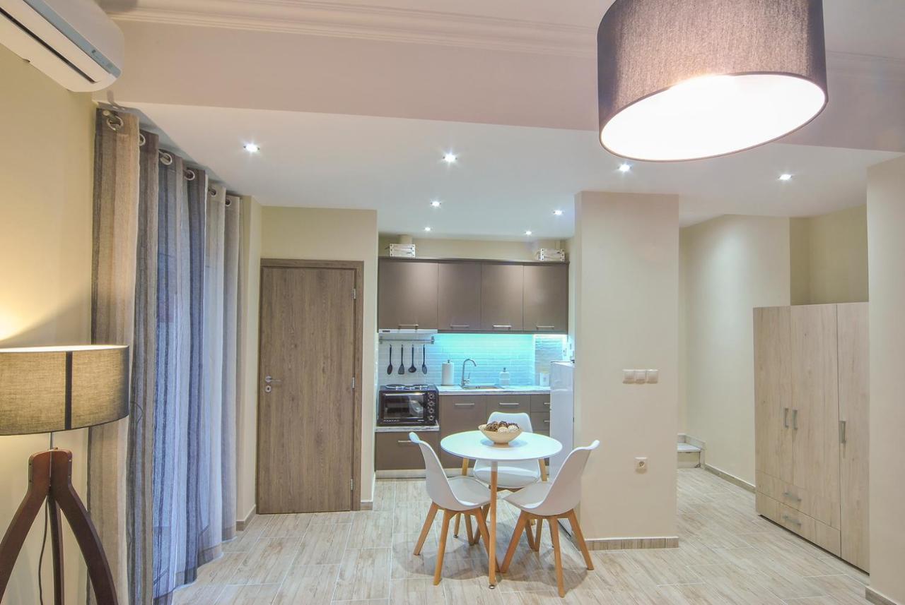 Studio 20 Патра Екстериор снимка